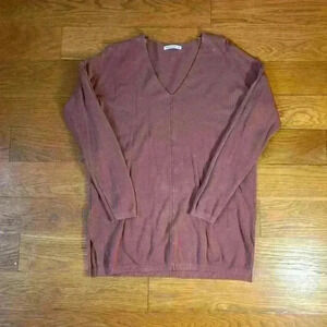 Staccato Women’s Size Small Long Sleeved V Neck Dusty Rose Sweater